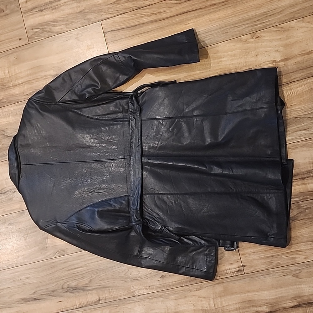 Leather jacket - Picture 4 of 4